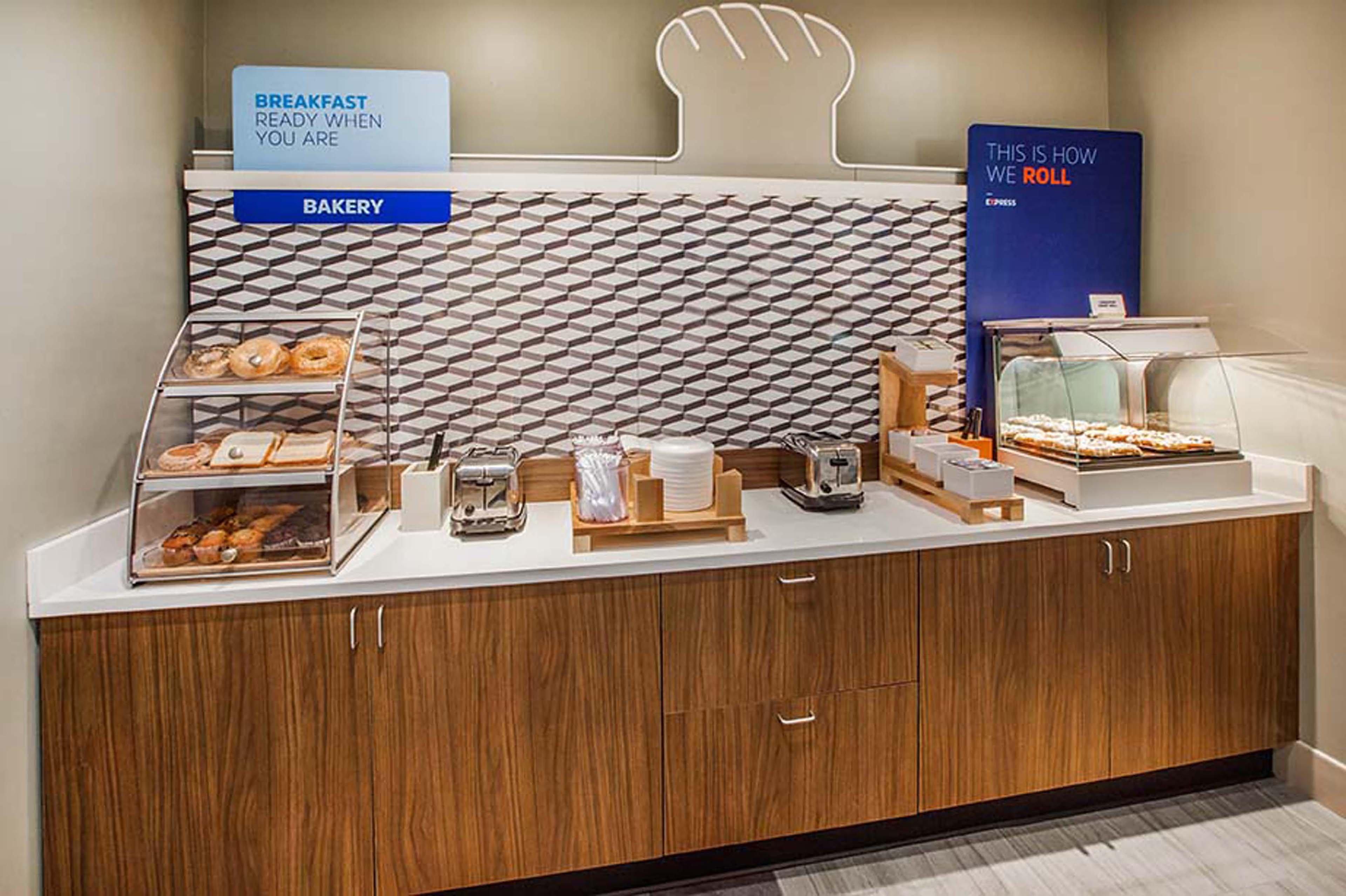 Holiday Inn Express & Suites Bonham By Ihg Dış mekan fotoğraf